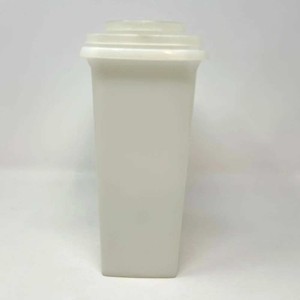 Tupperware Cereal Keeper Store-N-Pour Food Storage Container Flip Top Snap Lid